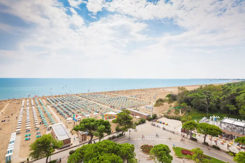 Losnidos Lignano Spiaggia 03